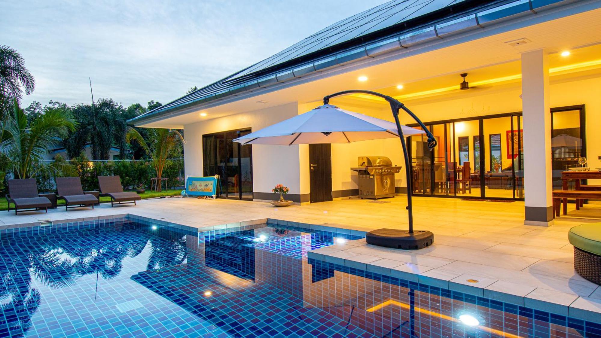 Rusardi Poolvilla - New 4 Bedrooms 4 Bathrooms, 10m Pool Villa Ao Nang
