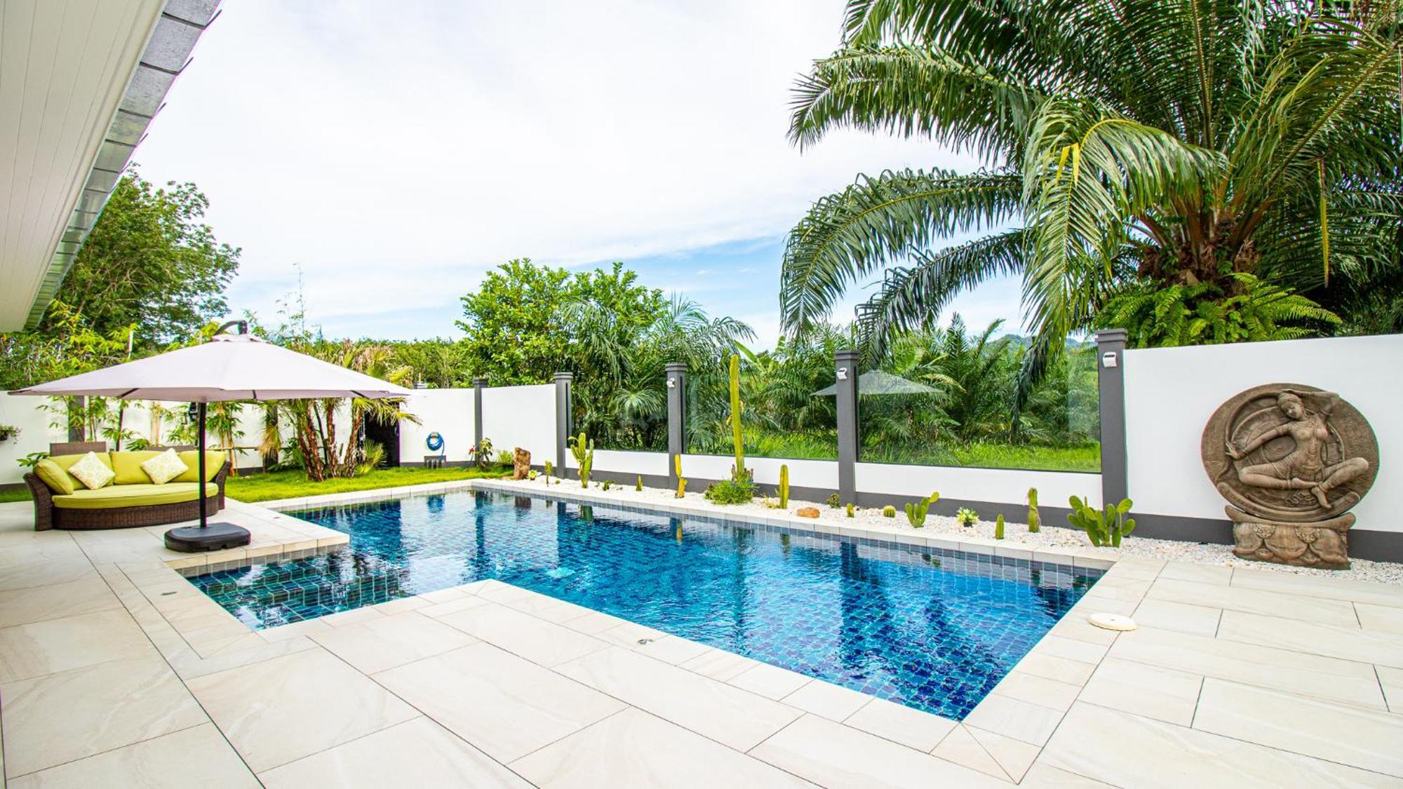 Rusardi Poolvilla - New 4 Bedrooms 4 Bathrooms, 10m Pool * Ao Nang